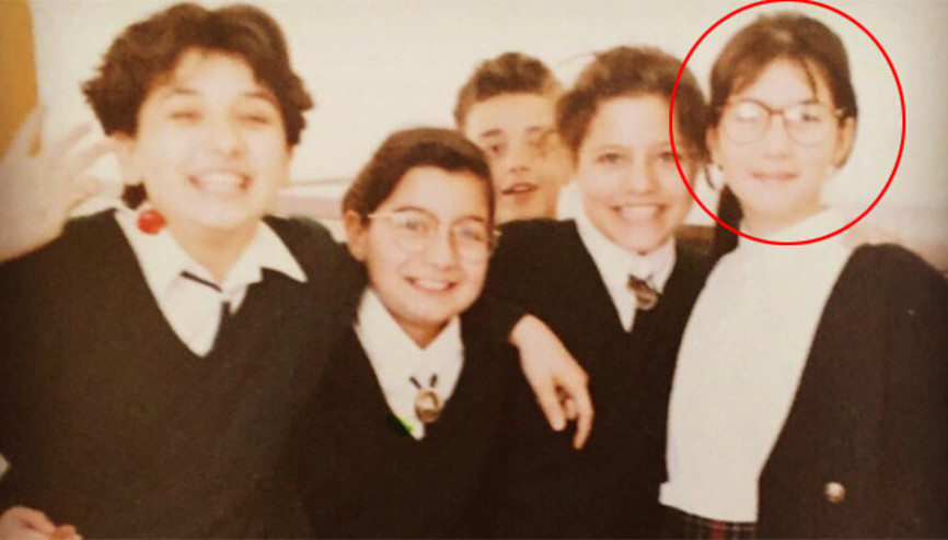 En sağdaki dört göz benim
