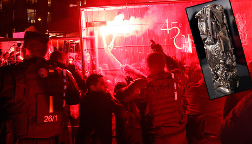 Ödül töreninde protesto: Yıllar önceki taciz unutulmadı