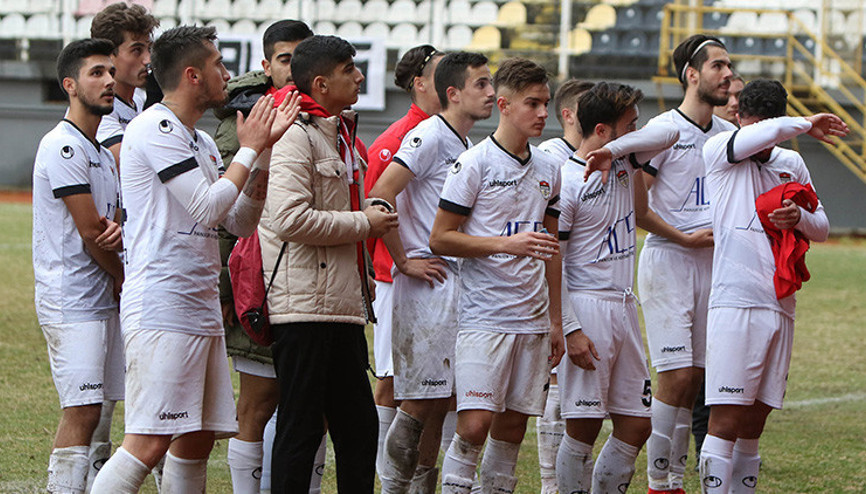 Manisaspor profesyonel liglere veda etti