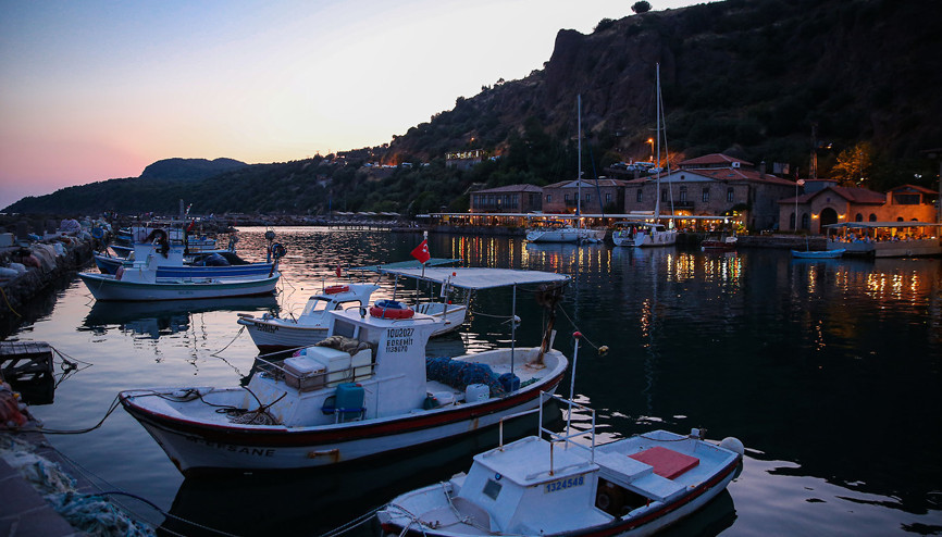 Athenanın Toprakları: Assos Athenanın Toprakları: Assos