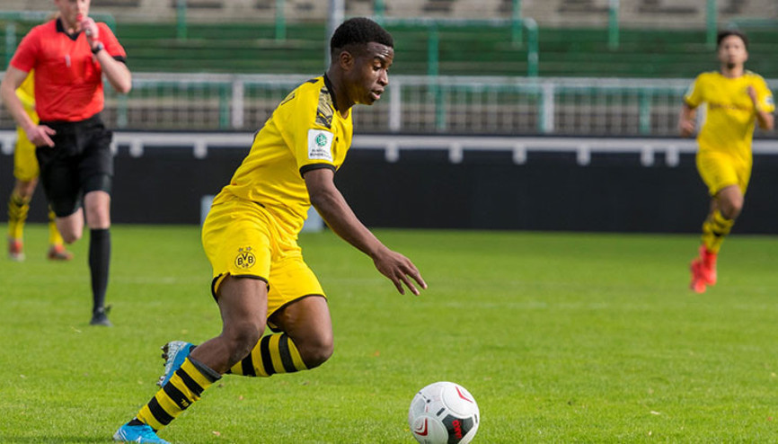 Geleceğin golcüsü: Youssoufa Moukoko