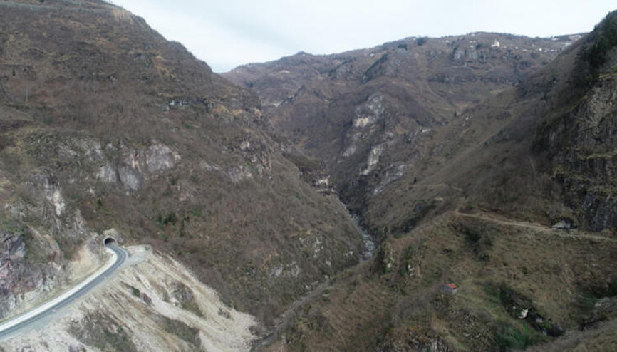 Karadeniz-Akdeniz Otoyolunda sona geliniyor Karadeniz-Akdeniz Otoyolunda sona geliniyor