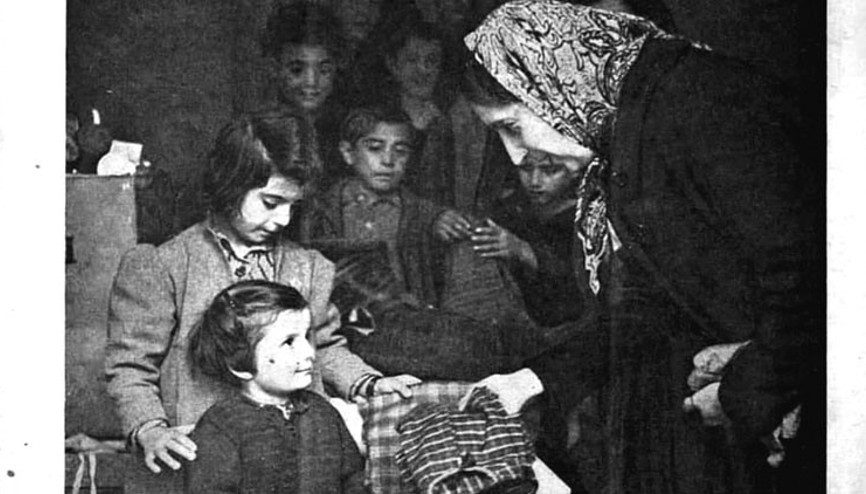 Suriye, Yunan mültecilere kucak açmıştı