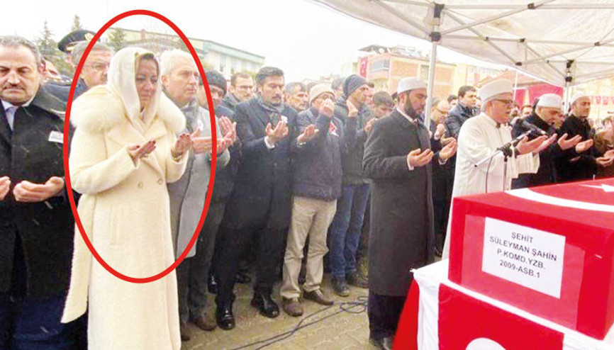 Son dakika haberi: İYİ Partili İsmail Koncuk: Neresi yanlış Şehit cenazesinde tartışma yaratan hareket...