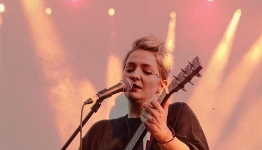 DasDas 8 Martı kadın vokallerle kutluyor