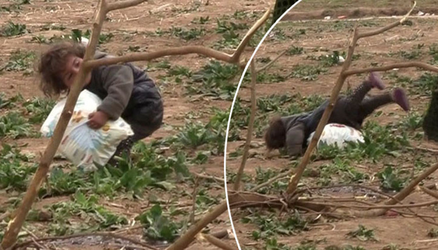 Suriyeli minik mültecinin görüntüleri Düşe kalka taşıdı…