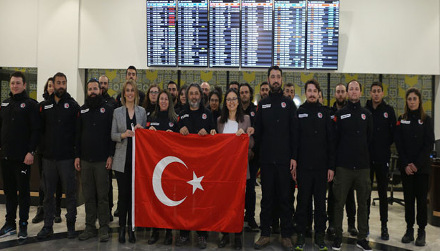 4. Ulusal Antarktika Bilim Seferi heyeti yurda döndü