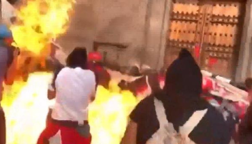 Meksika’da Kadınlar Gününde molotofkokteyli atıldı: 4 yaralı