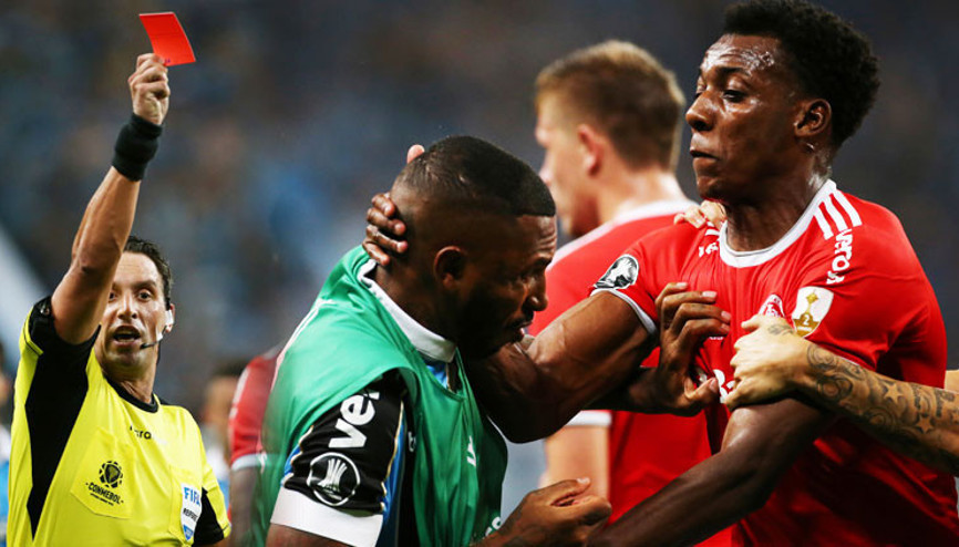 Copa Libertadoreste tarihe geçen olaylı maç