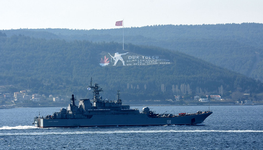 Rus savaş gemisi Caesar Kunikov, Çanakkale Boğazından geçti