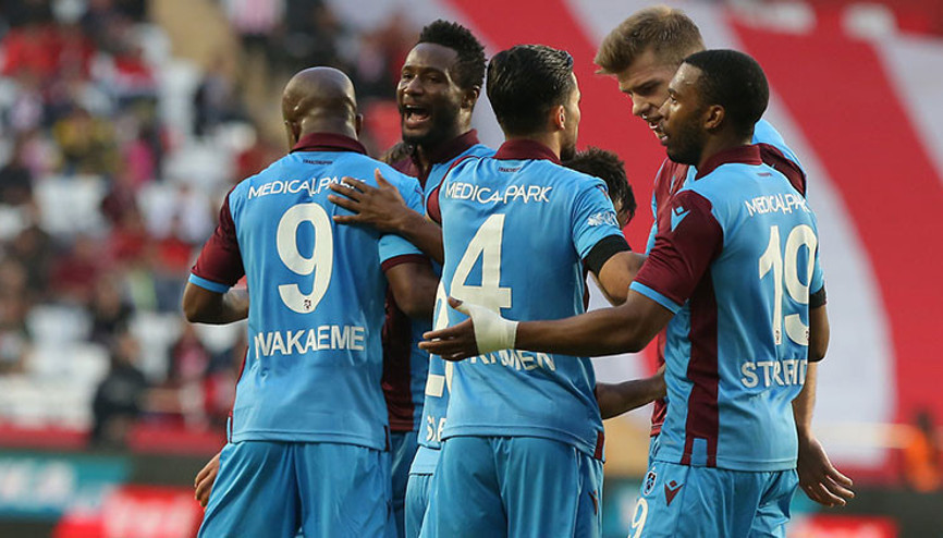 Trabzonspor büyük maaş yükünden kurtuldu Trabzonspor büyük maaş yükünden kurtuldu