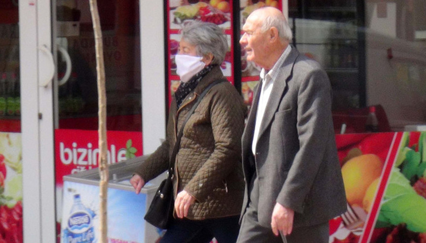 Keşanda hastane ya da eczaneye giden yaşlılara taksi 10 lira