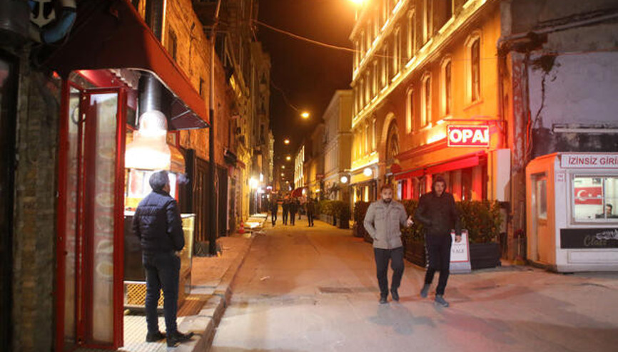 Koronavirüs genelgesine uymayan işletmecilere ceza Koronavirüs genelgesine uymayan işletmecilere ceza