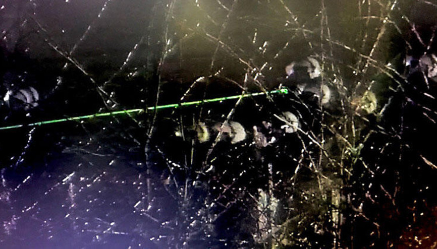 Yunan güvenlik güçlerinden sığınmacılara yeşil lazer ışığıyla müdahale