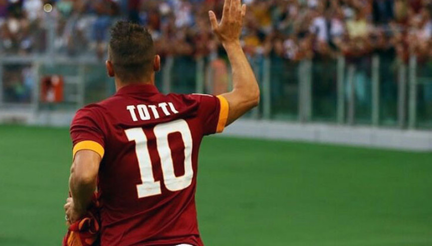 King Totti sahalara dönmeyi çok istiyor