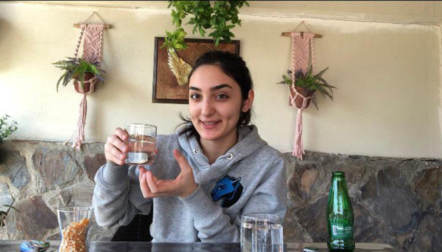 Liselilerden bilim ve deney videoları Liselilerden bilim ve deney videoları