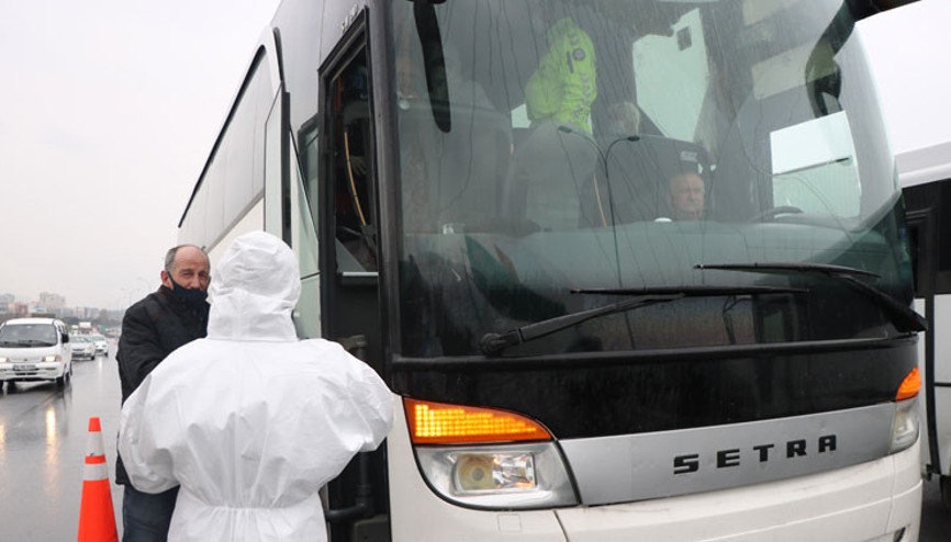 İzin belgeleri bulunmayan otobüsler geri gönderildi