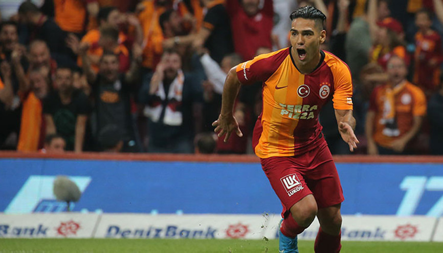 Son dakika Galatasaray transfer haberleri: Radamel Falcao, Katar ekibi Al Hilal ile görüştü Son dakika Galatasaray transfer haberleri: Radamel Falcao, Katar ekibi Al Hilal ile görüştü