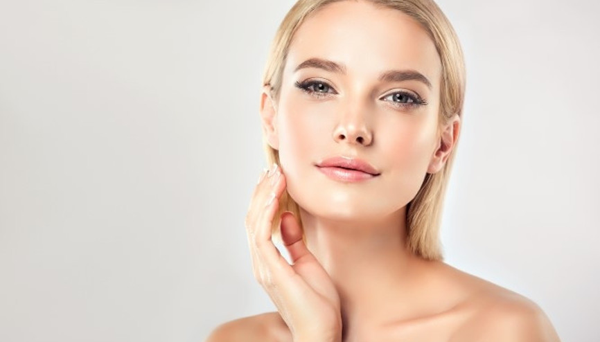 Self Lifting Yöntemiyle Evde Kırışıklık Tedavisi