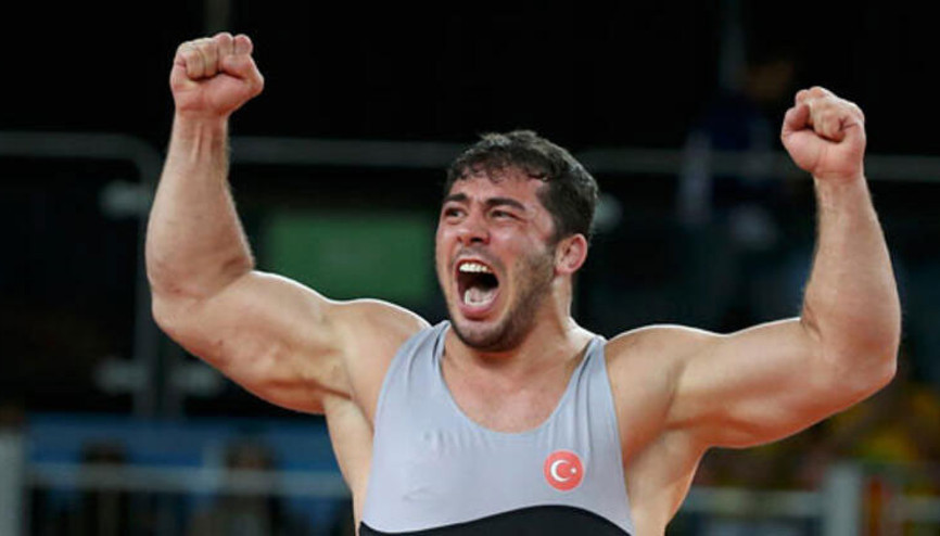 Milli güreşçi Cenk İldem: Hedefim olimpiyat altını Milli güreşçi Cenk İldem: Hedefim olimpiyat altını