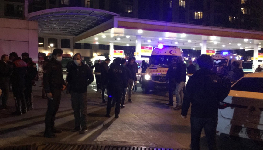 Beyoğlunda sıcak saatler Polis ekiplerine ateş açıldı