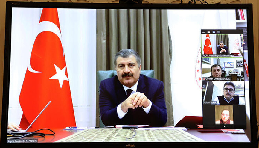 Bakan Koca, 6 üniversitenin rektör, tıp fakültesi dekanı ve başhekimiyle görüştü