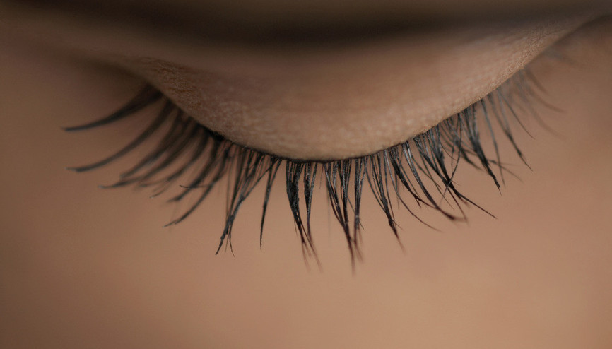 Yükselen trend: İpek kirpik uygulaması