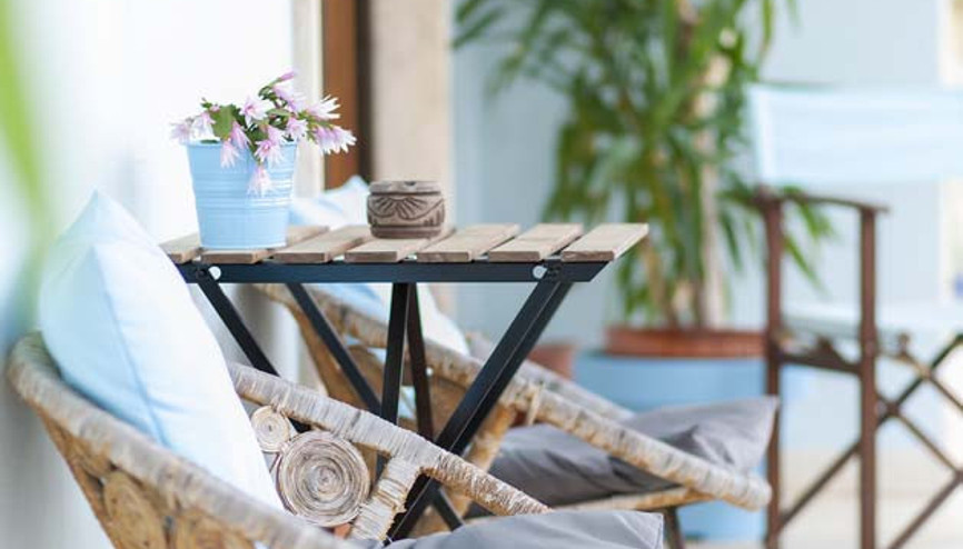 Karantina Günlerinde En Çok Vakit Geçirilen Balkonlarımız için Dekorasyon Önerileri Karantina Günlerinde En Çok Vakit Geçirilen Balkonlarımız için Dekorasyon Önerileri