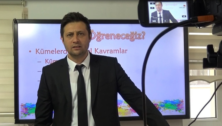 Öğrencilere eğitim paneli