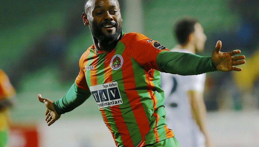 Alanyaspordan Vagner Love açıklaması