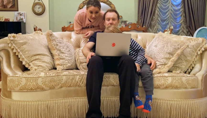 Ev Yapımı oyuncuları kimdir Ev Yapımı dizisinin konusu nedir Ev Yapımı oyuncuları kimdir Ev Yapımı dizisinin konusu nedir