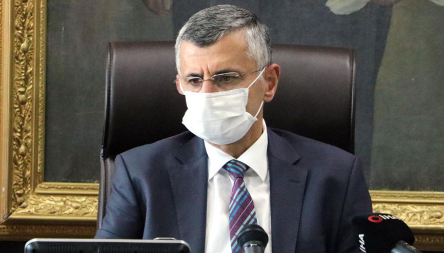 Vali Bektaş sağlık çalışanlarından özür diledi