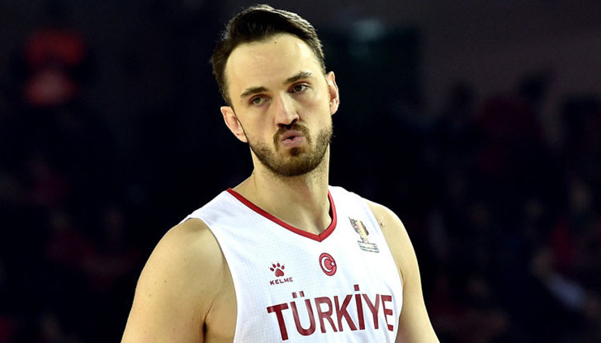 Semih Erden: Umarım en kısa sürede sahalara döneriz