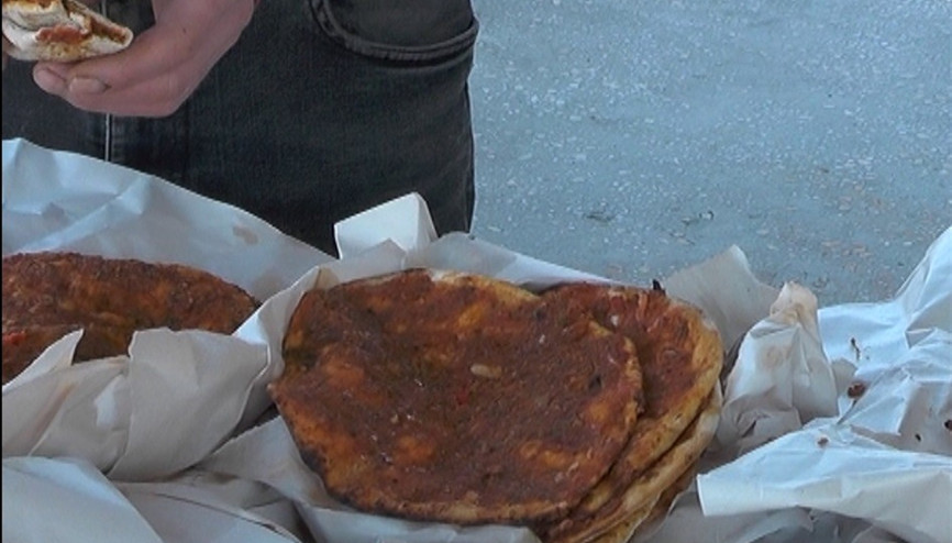 Mantardan lahmacun yaptılar Tadı aynı oldu