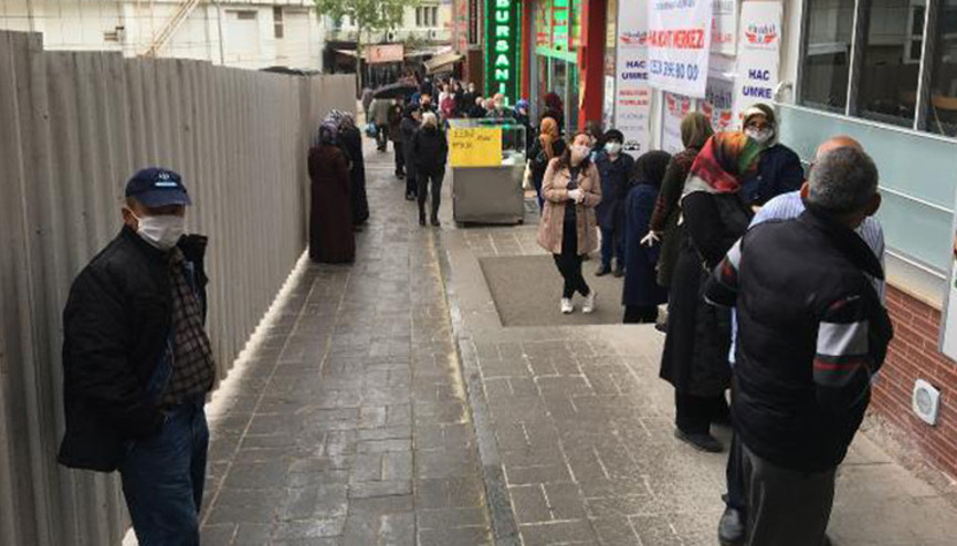 Bursada, 4 günlük yasak öncesi alışveriş yoğunluğu