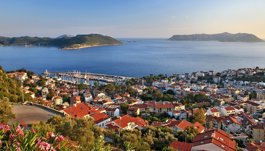 Kültür ve Turizm Bakanı Ersoy: Koronavirüs olmayan alanları sertifike eden bir sistem hayata geçiriyoruz