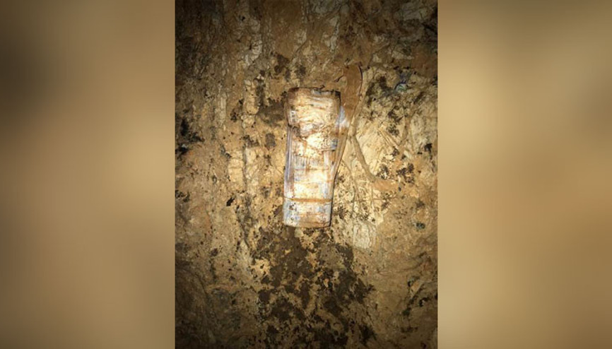 Hakkaride terör örgütü PKKya yönelik operasyonda 6 patlayıcı ele geçirildi