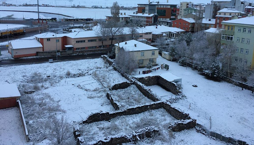 Ardahanda nisan karı