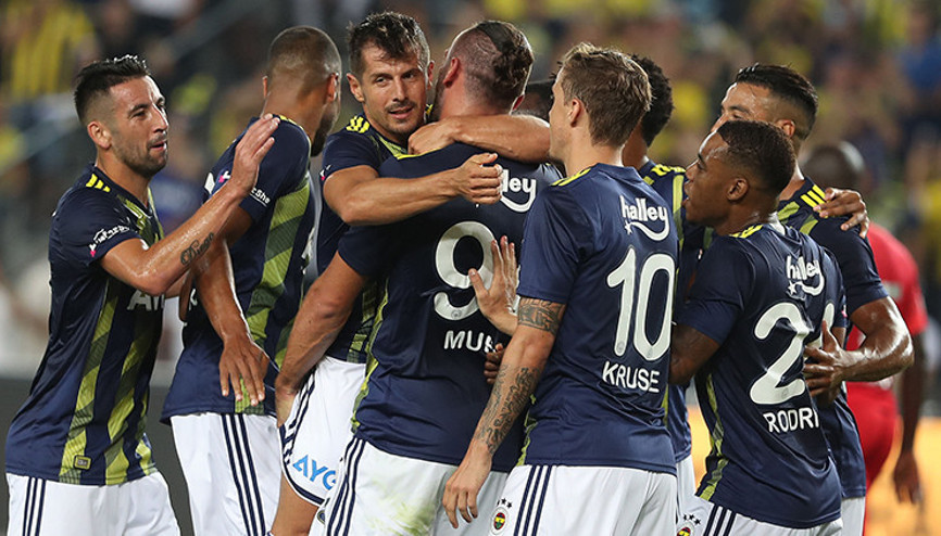 Son dakika | Fenerbahçede sürpriz ayrılık 3 yıldız satış listesinde...