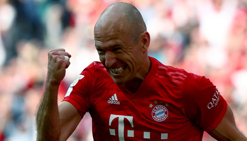 Arjen Robbenden futbola dönüş sinyali