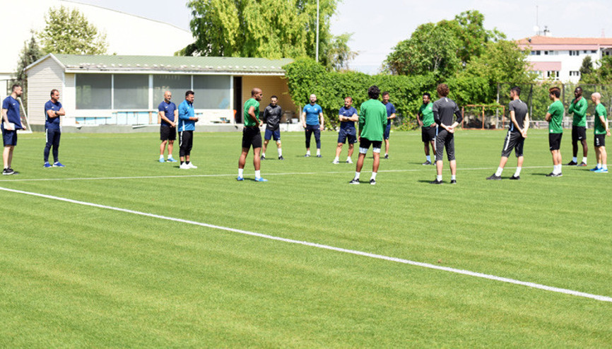 Denizlispor saha çalışmalarına başladı