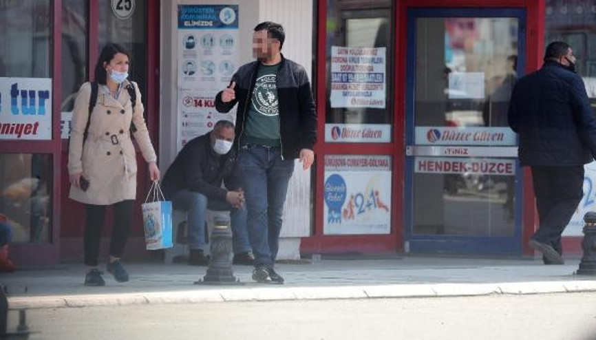 Otogarda sahte seyahat belgesi pazarlığı