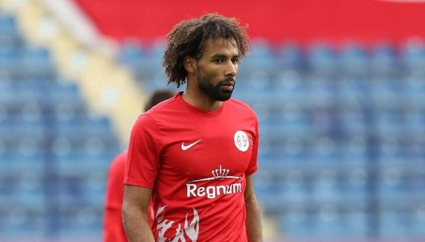 Son Dakika | Antalyaspordan Nazım Sangarenin transferi için Galatasaraya yeşil ışık