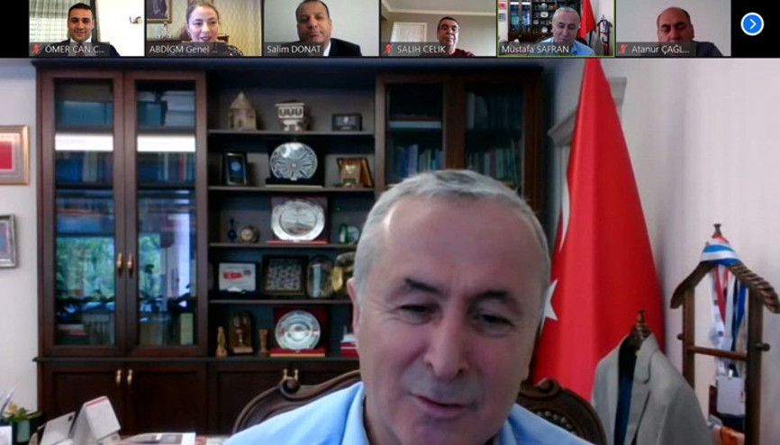 32 ülkeyle video konferans...Eğitimde dünyadaki uygulamalar neler
