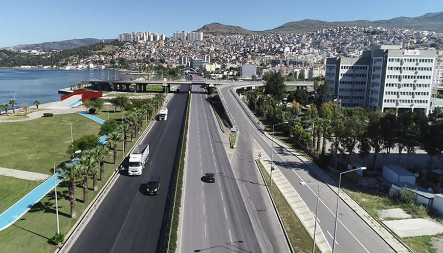 Dikkat... Yol boş olsa da cezadan kaçamadılar Dikkat... Yol boş olsa da cezadan kaçamadılar