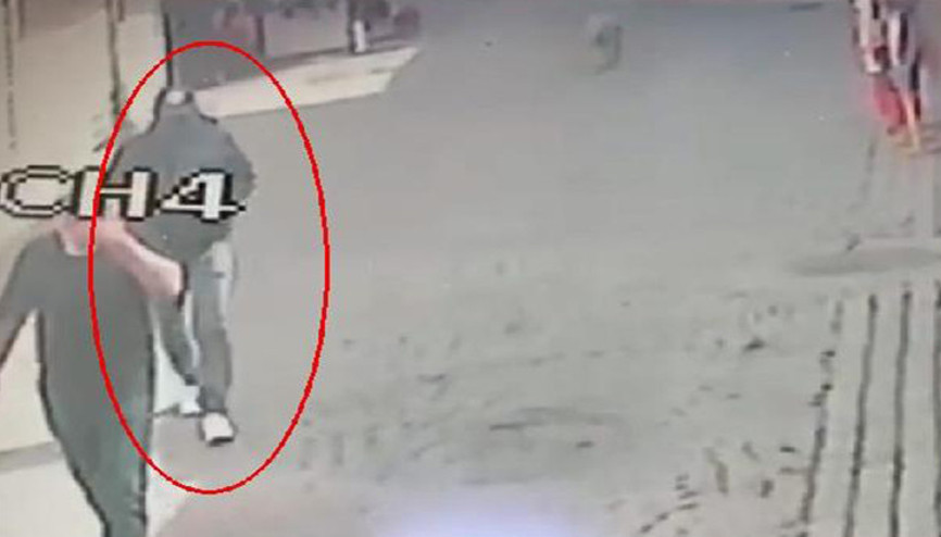 Silahlı kuyumcu soygunu zanlısı kamerada