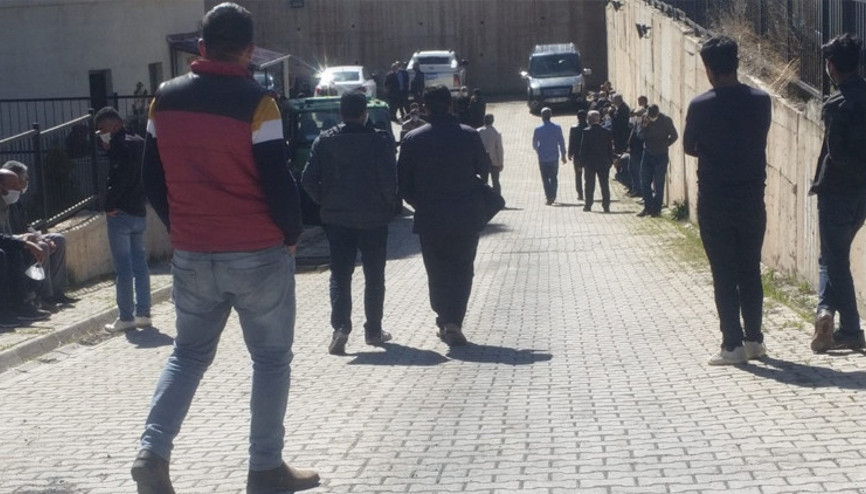 Son dakika haberleri: Van’da Vefa Sosyal Destek Grubuna hain saldırı: 2 şehit Son dakika haberleri: Van’da Vefa Sosyal Destek Grubuna hain saldırı: 2 şehit