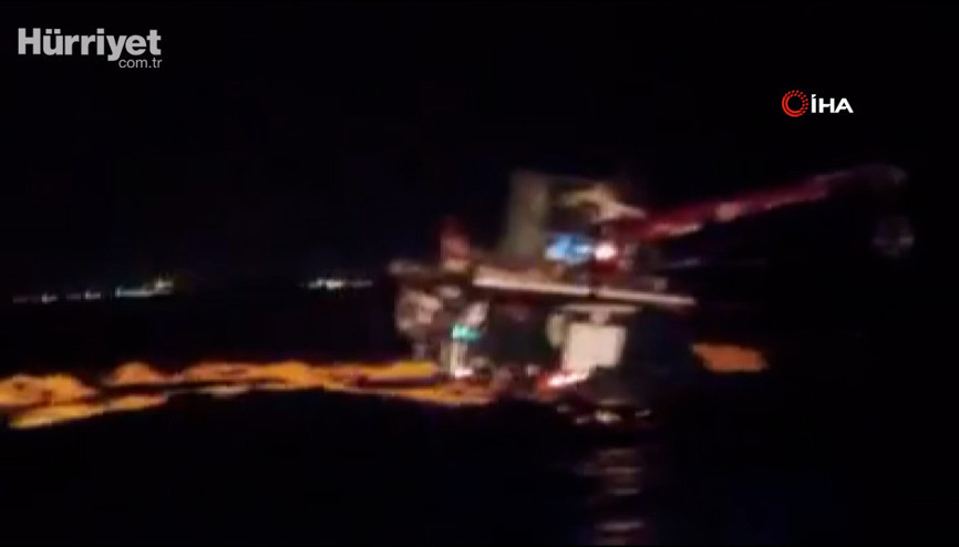 Moritanya açıklarında balıkçı teknesi yüklü halde battı, mürettebat kurtarıldı