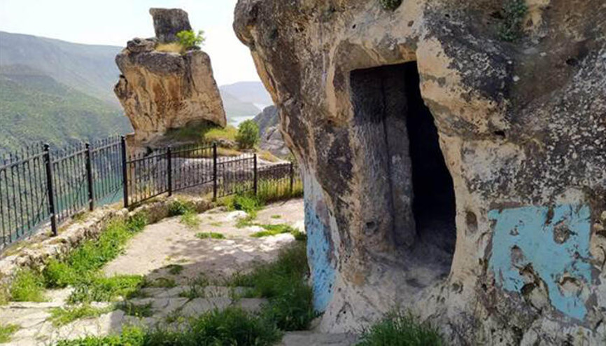 Asırlık mağaralar turizme kazandırılacak