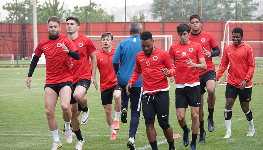 Gençlerbirliği hazırlıklarını sürdürdü